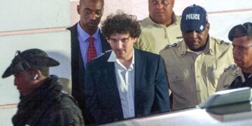 La política de EEUU sacudida por la caída del generoso Bankman-Fried.