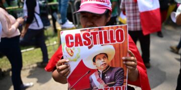 Bueno alerta que protestas podrían ocasionar pérdidas económicas.