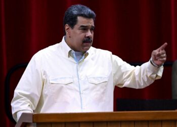 Maduro censura en Cuba a la 'izquierda cobarde' que critica a Nicaragua.