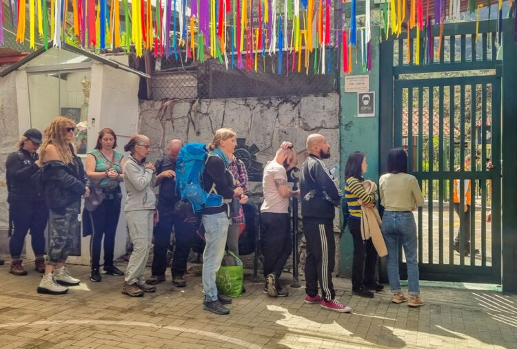 Cientos de turistas varados en Machu Picchu por protestas en Perú.
