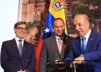 Colombia y Venezuela ultiman plan para apertura de la frontera terrestre.