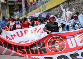 El 62 por ciento apoya elecciones anticipadas en Perú.