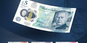 Reino Unido desvela los primeros billetes con la efigie de Carlos III.