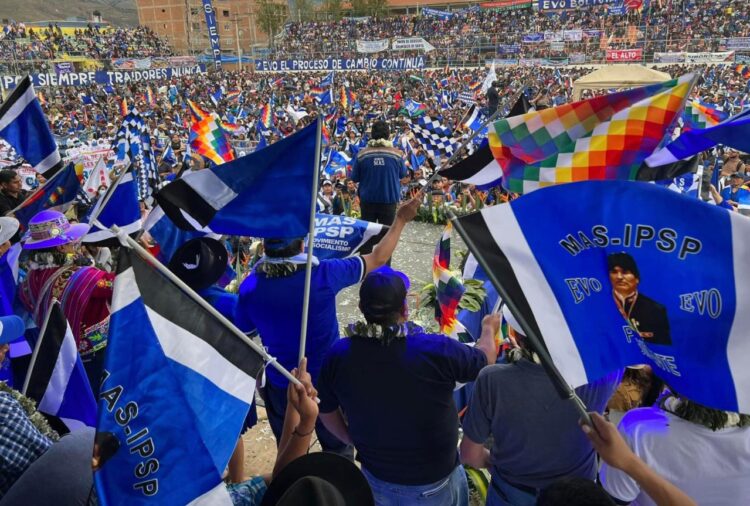 La concentración del MAS en Sacaba, Cochabamba. Foto: MAS-IPSP