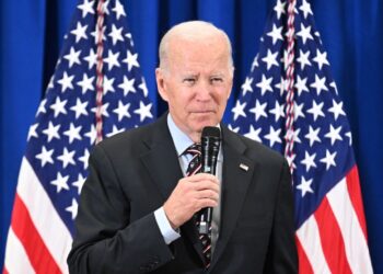 Biden tilda de 'vergonzosa' el bloqueo en la Cámara de Representantes.
