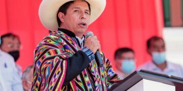 ¿Por qué el depuesto Castillo genera lealtad y repudio en Perú?