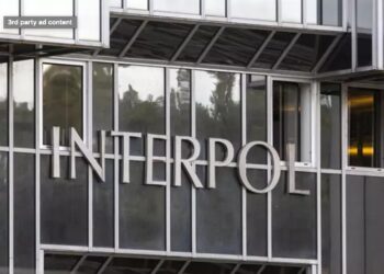 Interpol detiene a 15 presuntos traficantes de personas y rescata a 50.