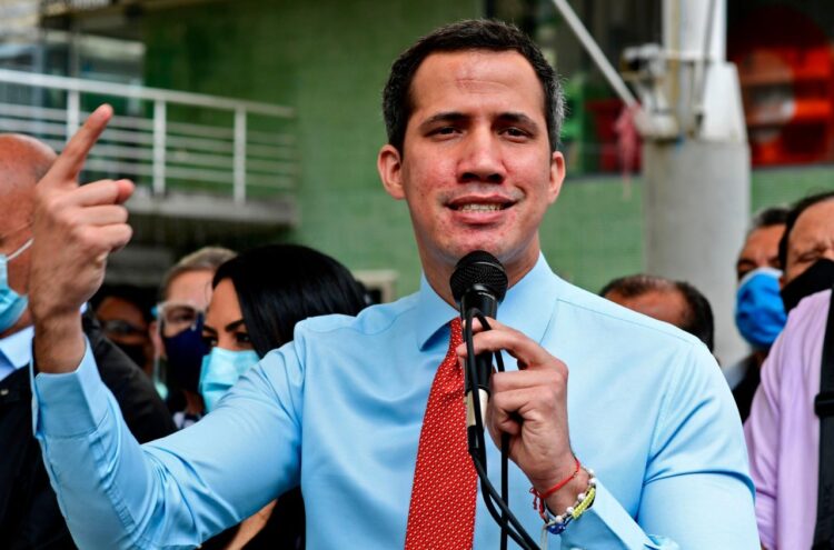 Asamblea Nacional da primer paso para cesar a Guaidó.