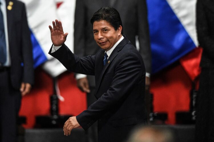 Castillo quedó bajo condiciones de reclusión legales en Perú.