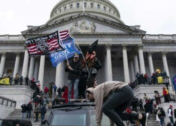 Trump no debería volver a cargos públicos, sobre asalto al capitolio.