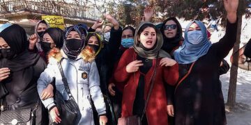 Prohibir a las mujeres asistir a universidades va en contra de la sharia.