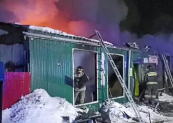 20 muertos por un incendio en una residencia de mayores en Rusia.