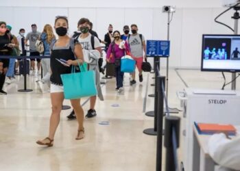 Mexicanos tendrán doble de vacaciones pagadas desde el 1 de enero.