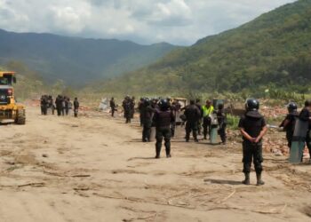Los operativos se realizaron junto a la Policía. Foto: Facebook Eduardo del Castillo