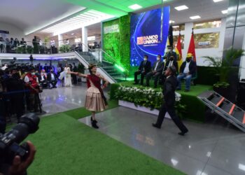 Banco Unión festeja 10 años como entidad pública e inaugura nueva agencia en La Paz