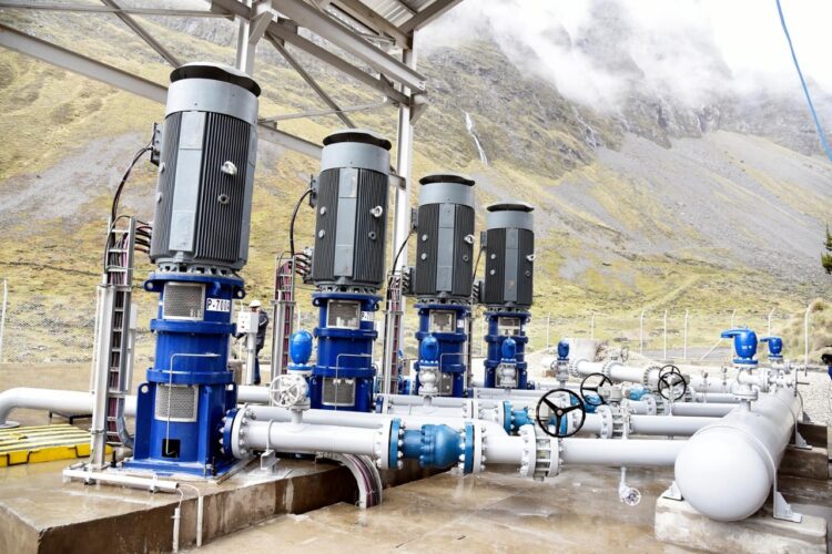 Cortan cables del sistema de bombeo de una represa que suministra agua a La Paz