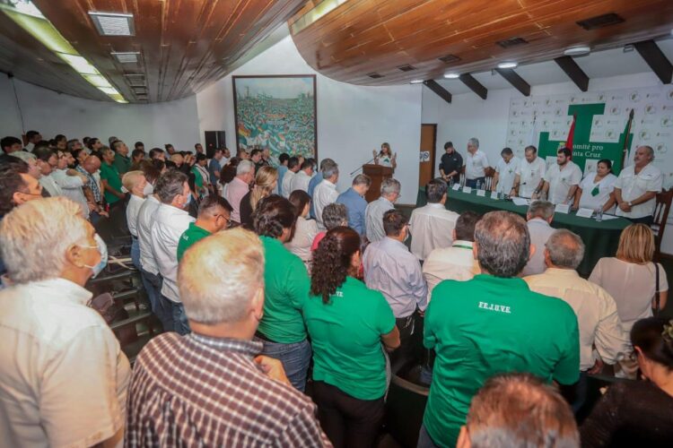 La Asamblea de la Cruceñidad se reunió este jueves. Foto: CPSC.