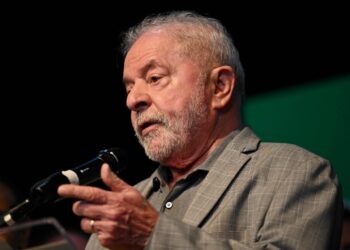 La toma de posesión de Lula podría contar con la presencia de Maduro.