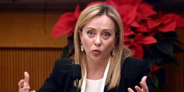 Italia aprueba ley contra las fiestas ilegales con amenaza de cárcel.