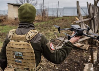 Ucrania suspende el acuerdo con Rusia sobre el uso de aguas fronterizas.