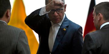 Llamado a juicio el juez que liberó en agosto a Glas.