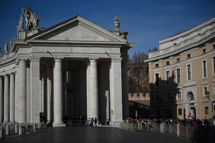 Los líderes europeos lamentan el fallecimiento de Benedicto XVI.