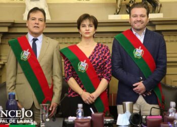 Javier Escalier, Yelka Maric y Óscar Sogliano. Foto: Concejo La Paz