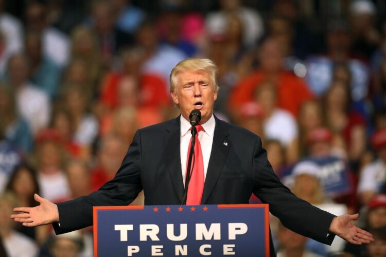 La red social de Trump está disponible en la tienda de aplicaciones de Google