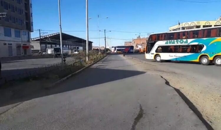 Bloqueos de transportistas en El Alto. Foto: Captura