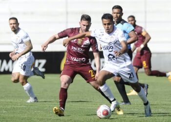 The Stronges golea a Real, logra su octava victoria al hilo y es líder del Clausura