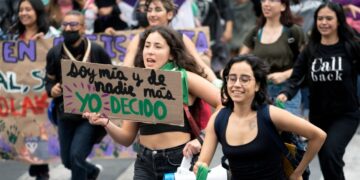 El Senado de México retira una iniciativa para despenalizar el aborto en todo el país