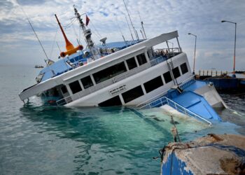 Accidente de barco en Nigeria deja 76 muertos