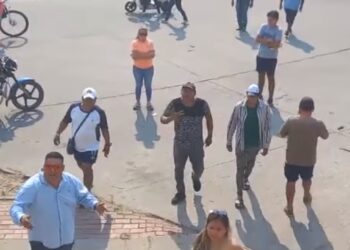 Captura de pantalla de un grupo que amenazaron en la Casa de la Mujer. Foto: Captura RRSS Casa de la Mujer