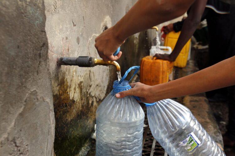 Autoridades de la AAPS alertan sobre el consumo irresponsable del agua en épocas de sequía. Foto: Archivo