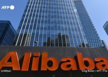 El gigante chino del comercio electrónico Alibaba anunció el jueves pérdidas de 2.900 millones de dólares en el tercer trimestre. Foto: AFP.