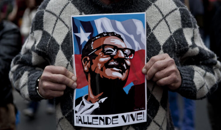 Chile y España recuerdan último discurso de Allende en la ONU