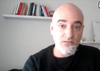 El periodista argentino Andrés Sal.Ari