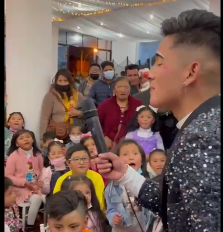 ¿Se sabe las letras de las últimas canciones? A niños y niñas no se les va una