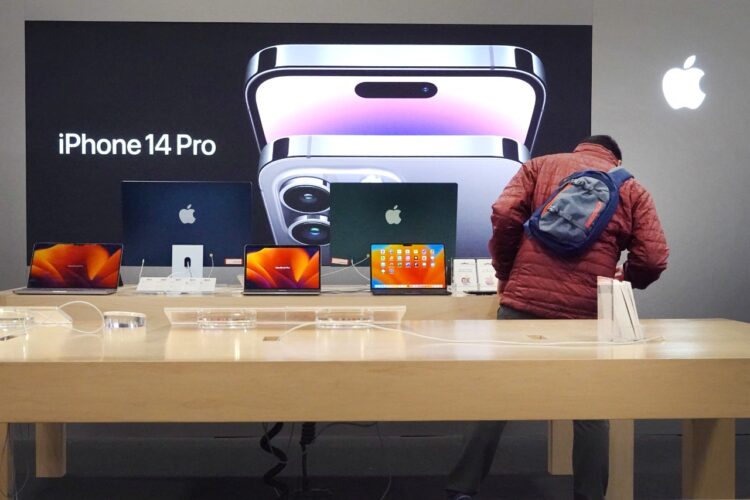 Apple amenaza con quitar Twitter de su App Store, según Musk