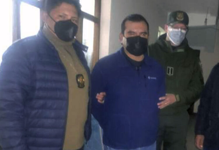 Es aprehendido un jefe policial acusado por tenencia de vehículo chileno robado