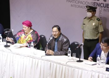 Sin Camacho, sí con Cuéllar, Arce propicia el encuentro por el Censo en Cochabamba