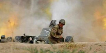 Armenia y Azerbaiyán reportan mortales combates fronterizos