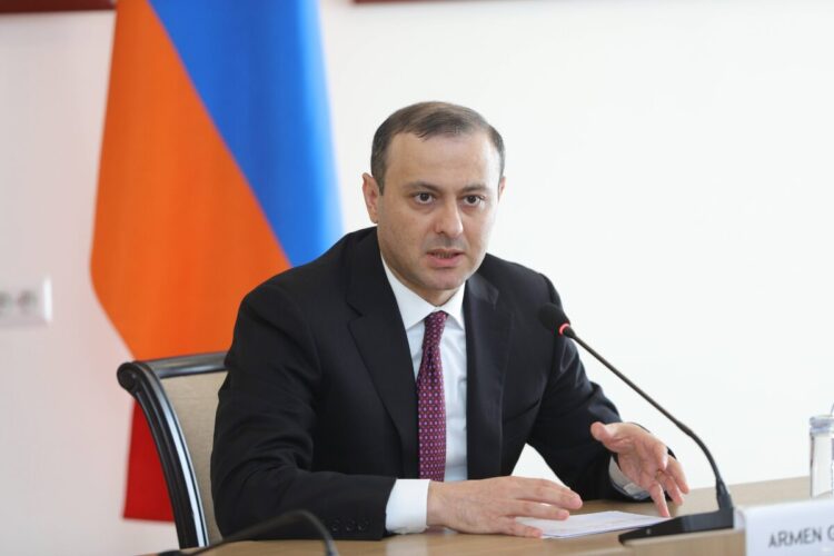 Azerbaiyán libera a 17 prisioneros de guerra armenios con mediación estadounidense