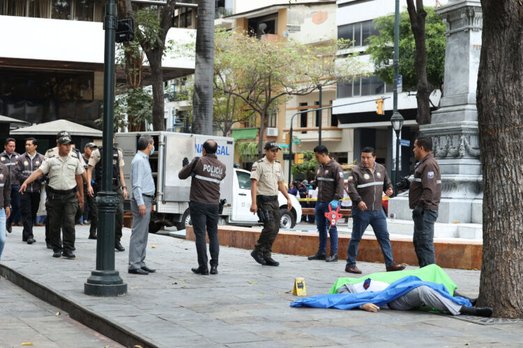 Asesinado en Ecuador un fiscal que investigaba casos de narcotráfico y asesinatos