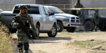 Ataque armado deja 18 muertos en sur de México, entre ellos un alcalde