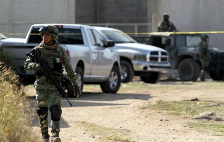 Ataque armado deja 18 muertos en sur de México, entre ellos un alcalde
