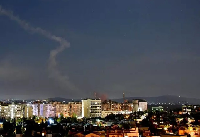 Siria denuncia ataques aéreos de aviones israelíes contra el sur de Damasco