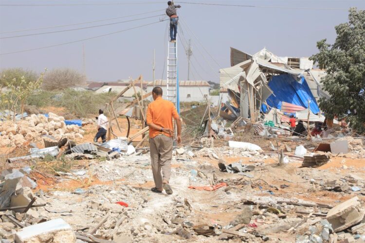 Al menos 29 muertos en el ataque contra la sede del Ministerio de Educación en la capital de Somalia