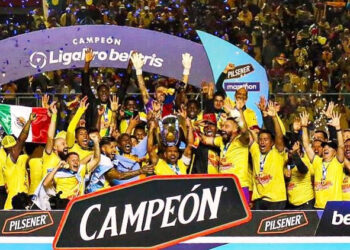 aucas_campeon_ecuador_primera vez