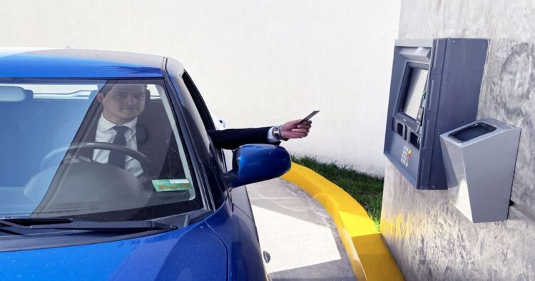 BG abre nuevo autobanco en Achumani